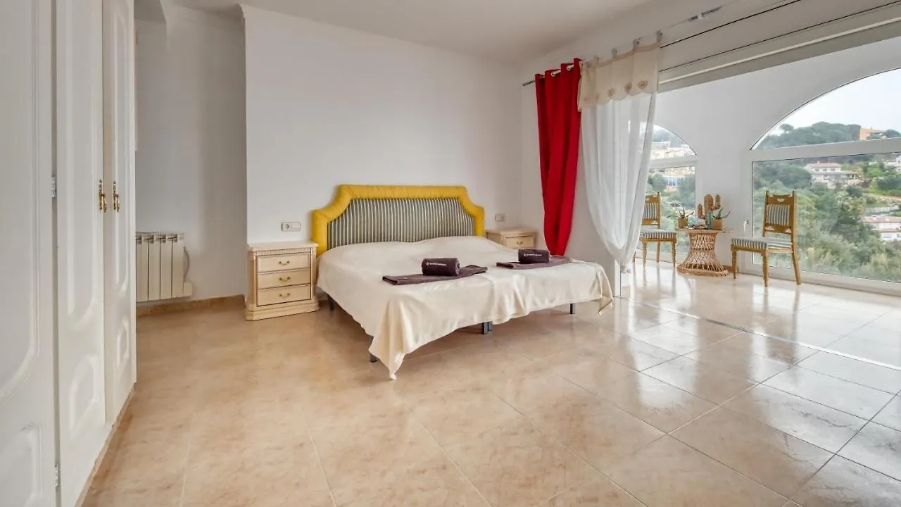 Costacabana - Villa Sunrise Lloret de Mar