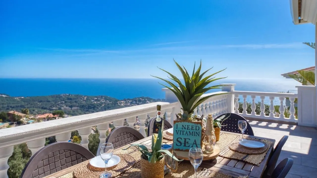 Costacabana - Villa Sunrise Lloret de Mar